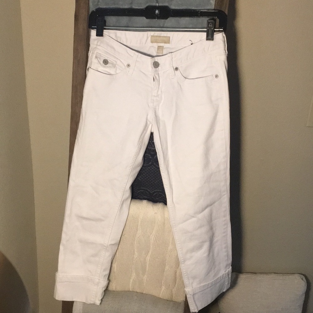 White capris